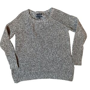 American Eagle Ahh mazingly soft‎ shaker sweater small